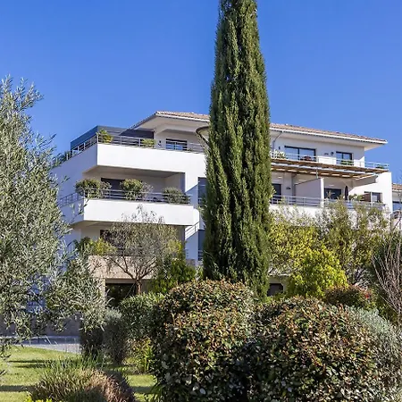 Eluard 04 - Domaine D'arca - Porto-vecchio - Rez De Jardin - 4 A 6 Pers *