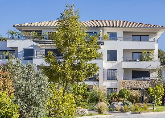 Апартаменти Domaine D'arca - Eluard 04 - 6 Pers